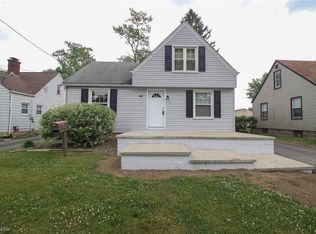 447 Meadowbrook Ave SE, Warren, OH