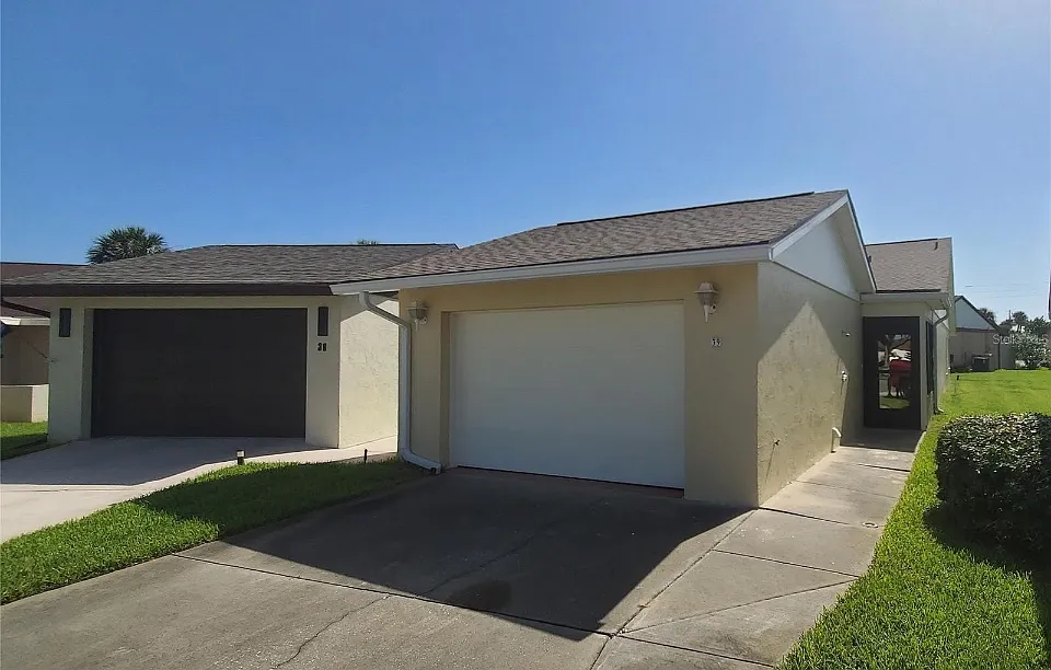39 Pebble Beach Cir
