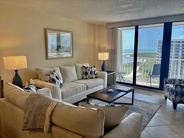 320 Seaview Ct #1710 — Photo 1