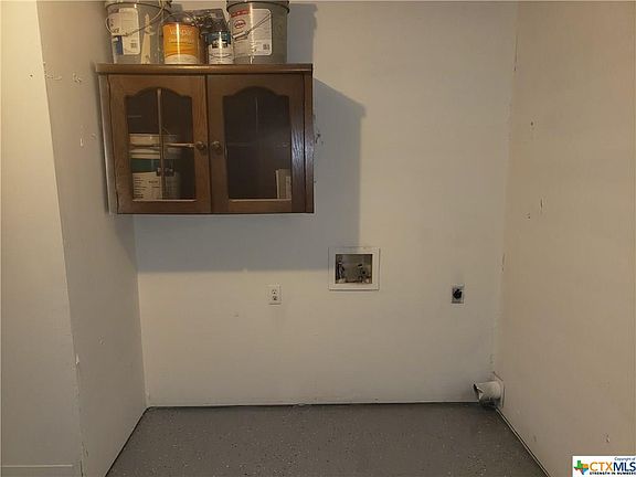 4th image of 2406 Bluebonnet Dr