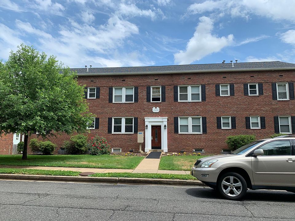 1st image of 1117 N Kenilworth St #3
