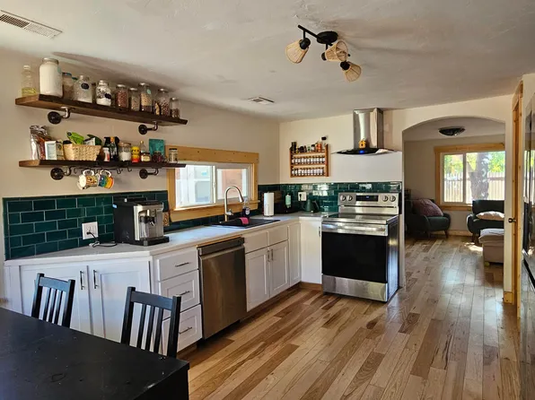 499 E 200 S, Moab, UT 84532