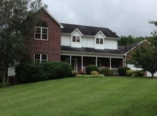 103 Quail Run Ct, Johnson City, TN 37601