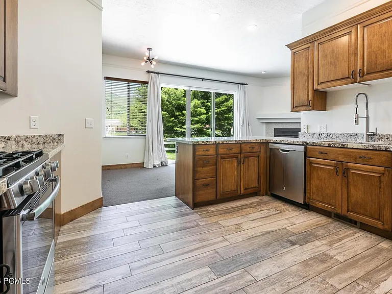 1477 Rio Grande Rd — Photo 10