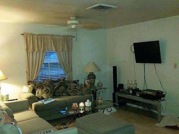 4th image of 5353 Colewood Pl