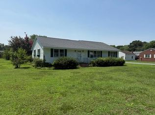 15210 Turner St, Belle Haven, VA 23306