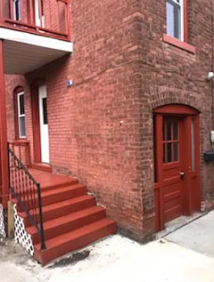 2 bedroom 1 bath DOWN unit in Lakewood