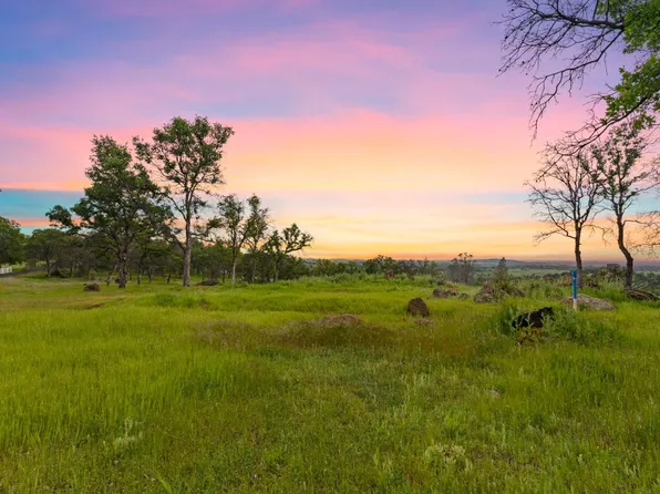 68 Key Court, Browns Valley, CA 95918