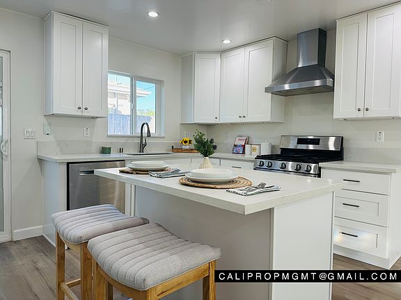 2nd image of 2709 W Avenue 30