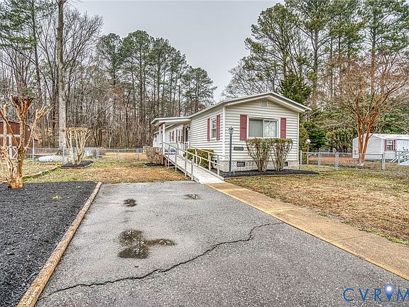 2nd image of 17106 Swift Bluff Ct S