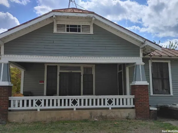 1122 Burnet, San Antonio, TX 78202