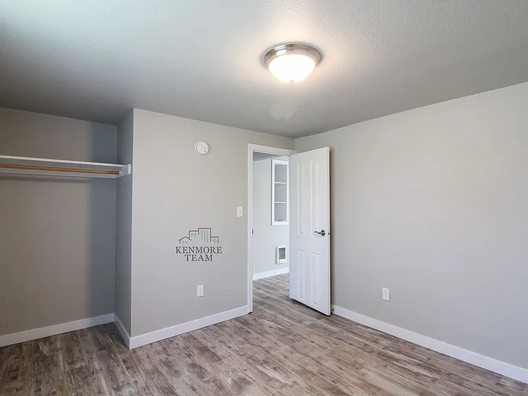 103 Casey Ave — Photo 11
