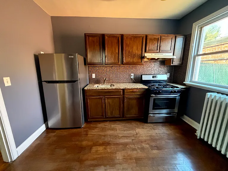 4224 Sheldon Ave — Photo 4