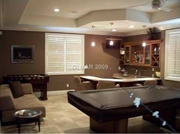 3rd image of 373 Velino Ave