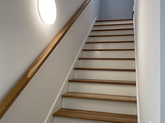 5th image of 2513 White Ave #11
