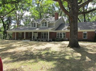 10062 Springwood Dr, Saint Louis, MO
