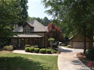 351 Live Oak Ln, Comer, GA 30629