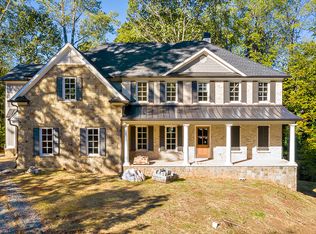 1196 Dunwoody Ln, Atlanta, GA 30319