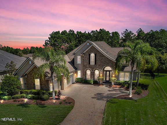 2nd image of 232 STONEWELL Drive