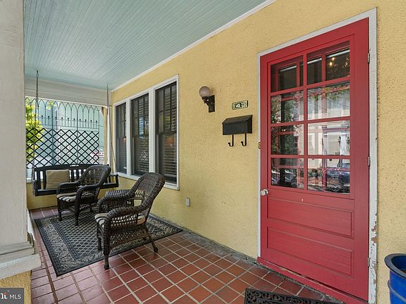 4th image of 145 Prince George St
