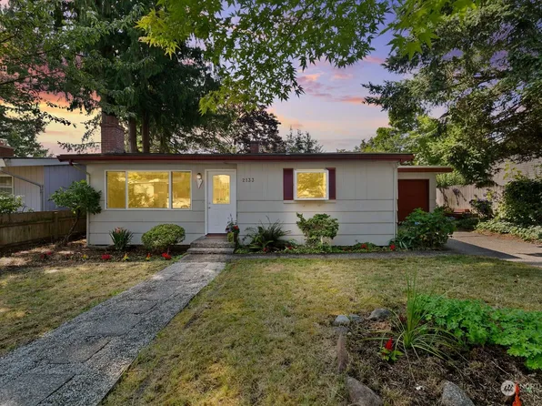 2133 N 158th Street, Shoreline, WA 98133