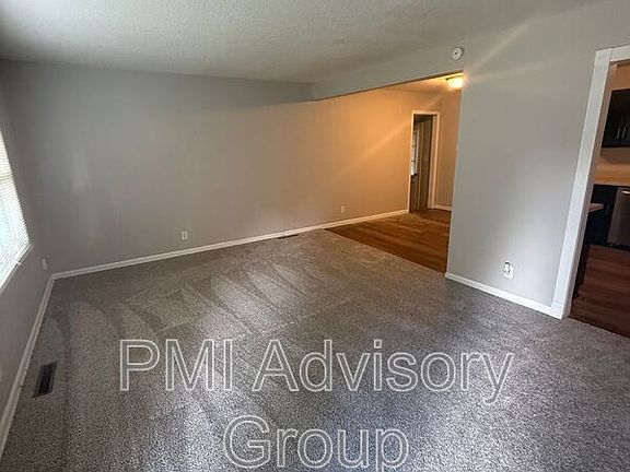 3rd image of 1220 SW 31st Ter