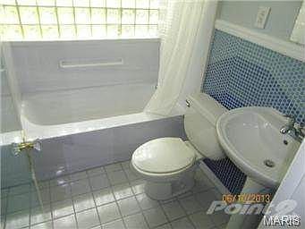 5th image of 166 Lemay Gardens Dr