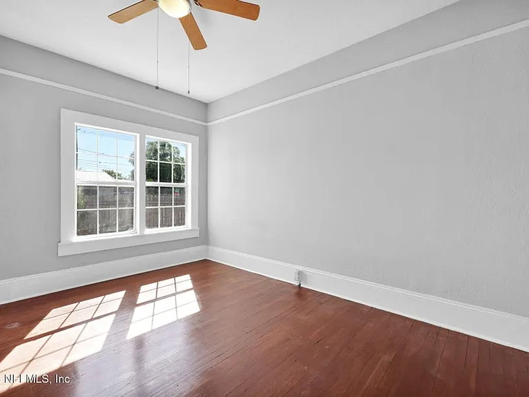 2517 Orion St — Photo 12