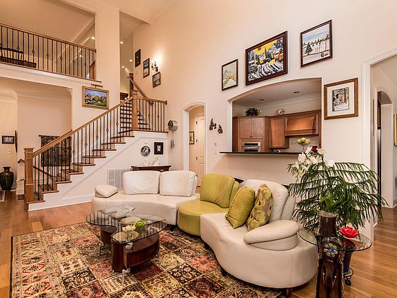 4th image of 1436 Villa Forest Way