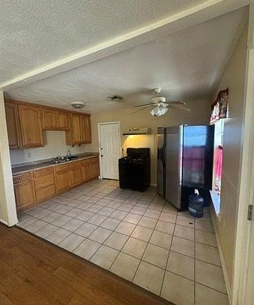 5th image of 2529 Joy Ann Dr