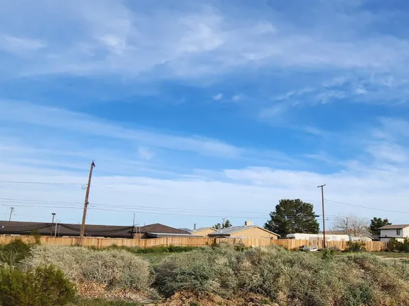 938 Porter St, Ridgecrest, CA 93555