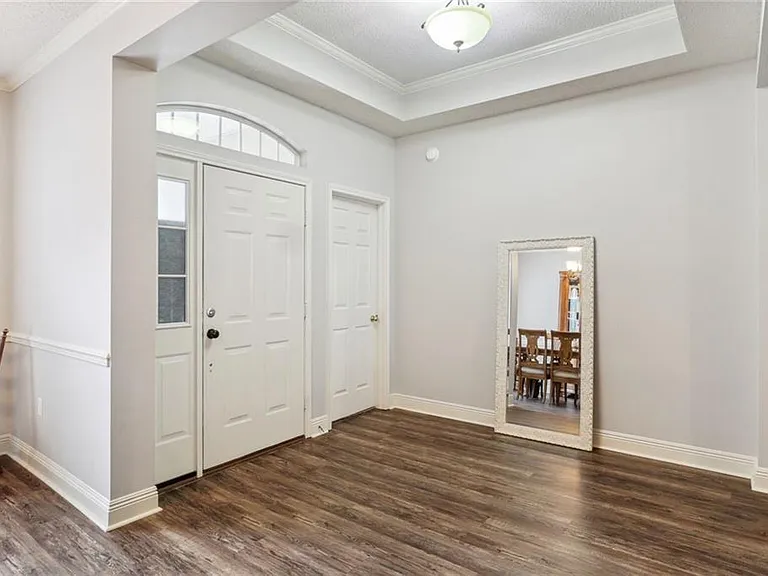 329 E Silvermaple Dr — Photo 9
