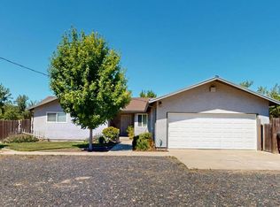 5215 Prairie Flower Rd, Ceres, CA 95307