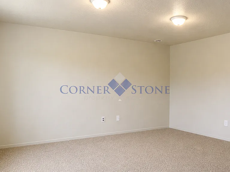 2678 N Kelsan Ave — Photo 7