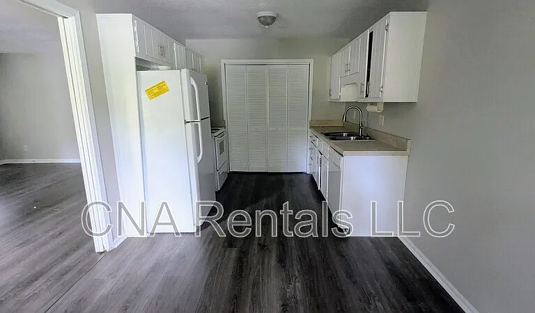 1459 N Diane Ct SE #A — Photo 5