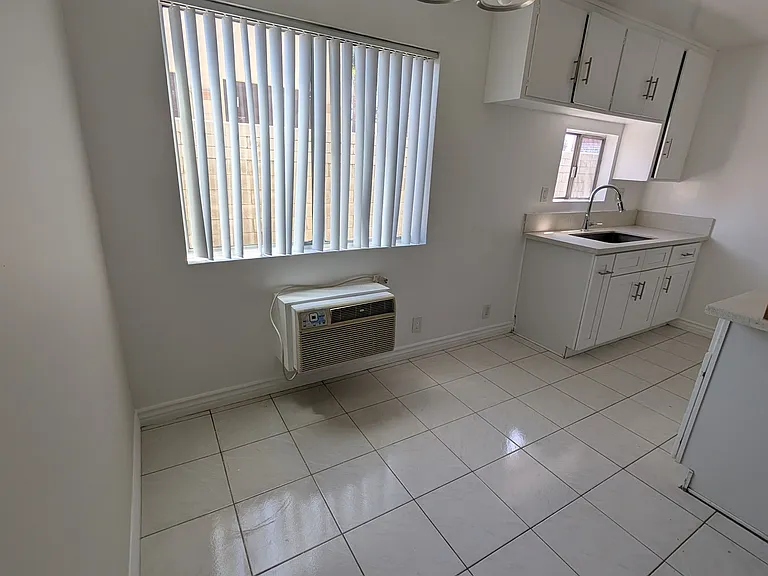 4824 Santa Anita Ave #7 — Photo 3