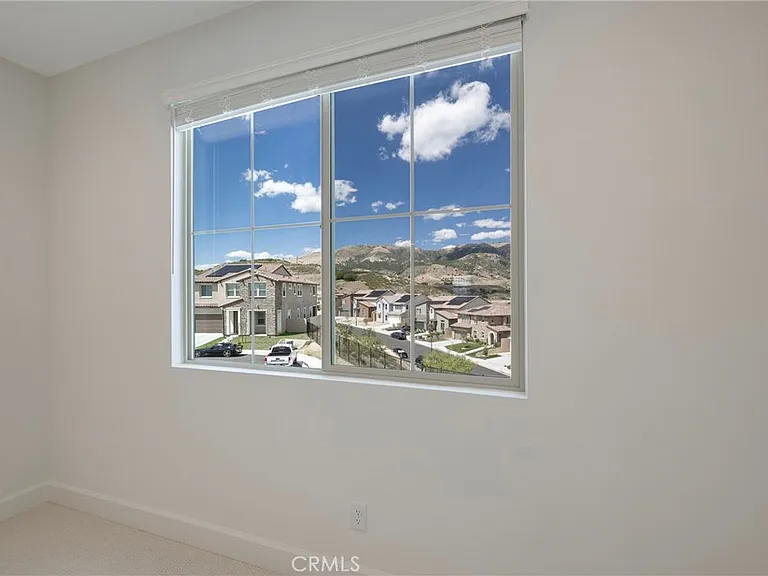 21204 Currant Ct — Photo 71