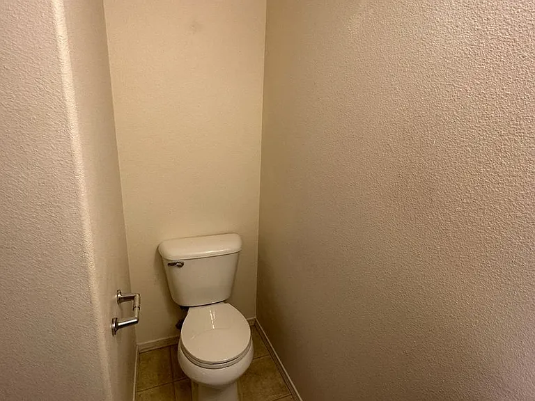 4903 Porlier Ln — Photo 13