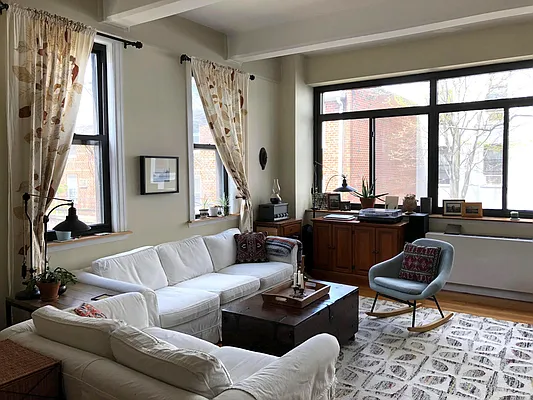 Rented by Compass | media 2