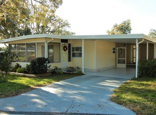 141 Royal Palm Dr, Leesburg, FL 34748