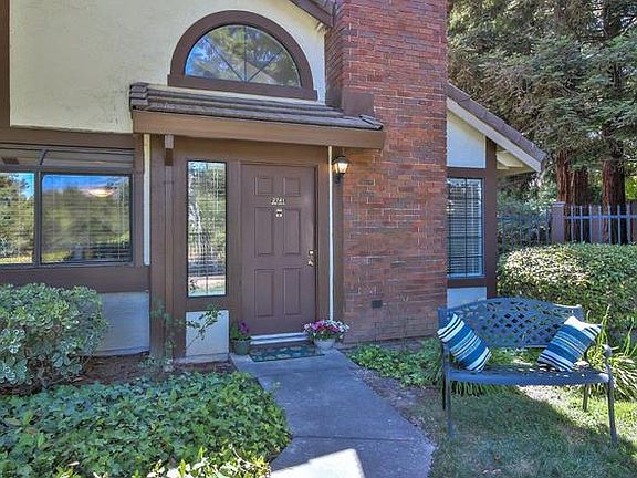 3rd image of 2741 Buena View Ct