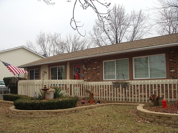 2nd image of 202 Galewood Dr