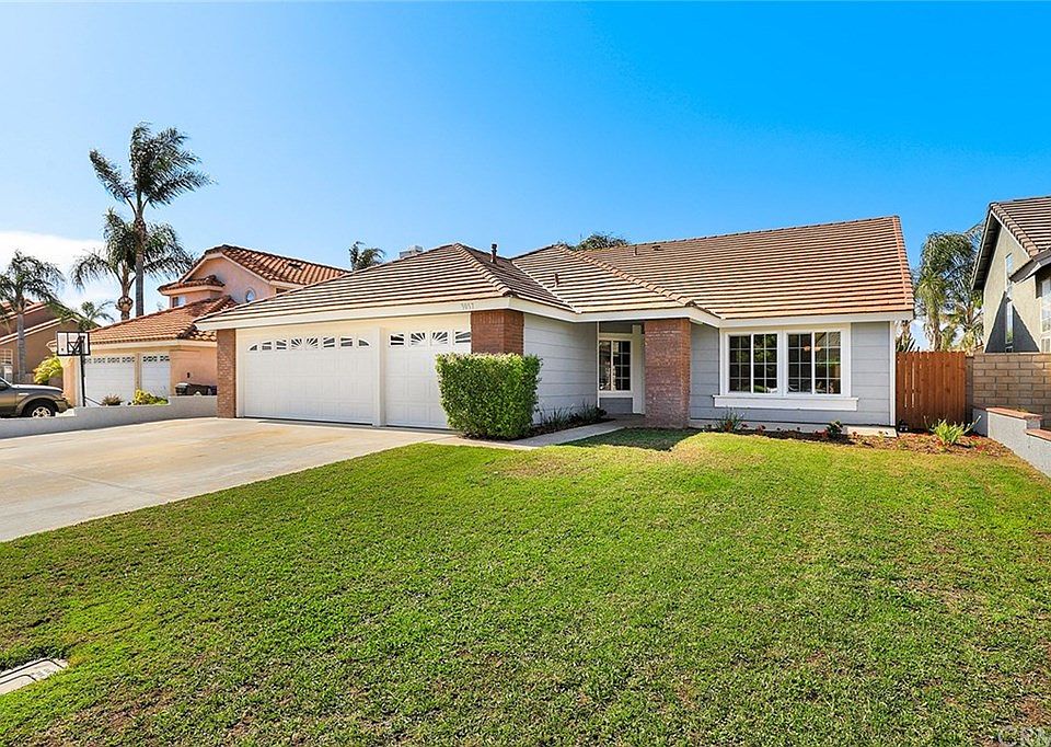 1st image of 3057 E Chaparral St