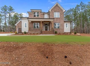 195 Sugar Sand Ln, West End, NC 27376