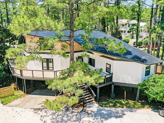 5th image of 135 Oyster Lake Dr