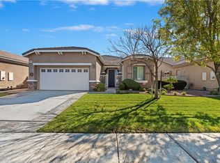 10509 Lanigan Rd, Apple Valley, CA 92308