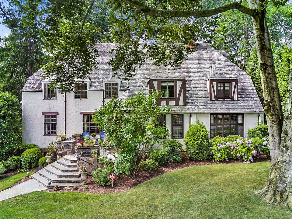 6 Brookline Rd Scarsdale, NY (04 of 14).jpg