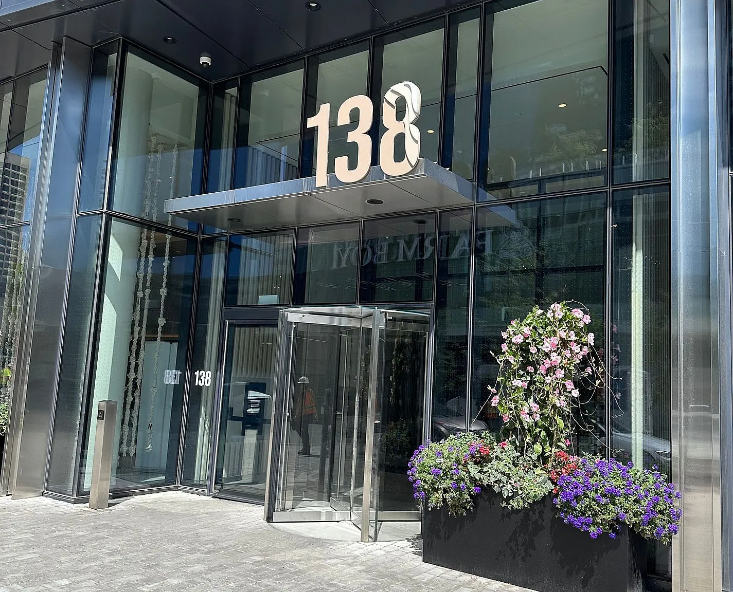 3 bed, $3,500 — Photo 1
