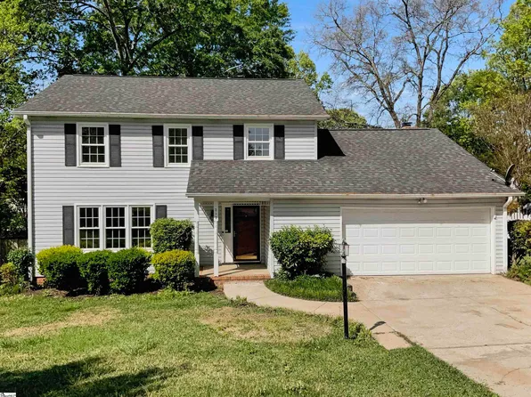 213 Pinecrest Dr, Mauldin, SC 29662