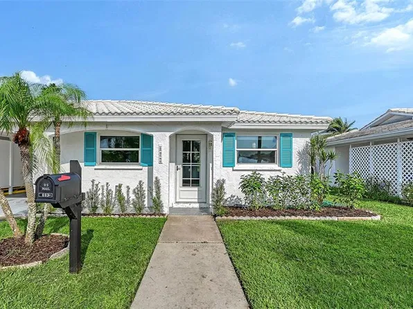 693 SPANISH DRIVE N #24, LONGBOAT KEY, FL 34228